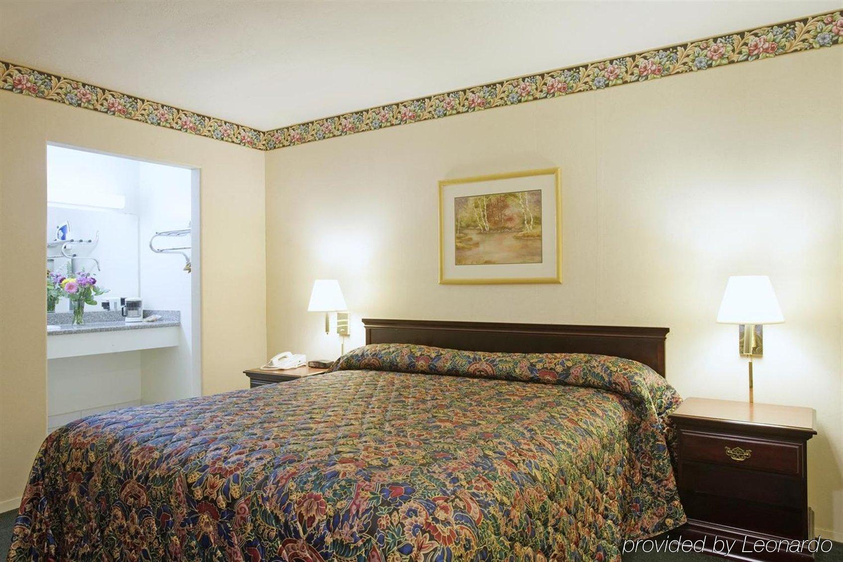 Americas Best Value Inn - Sky Ranch Palo Alto Quarto foto